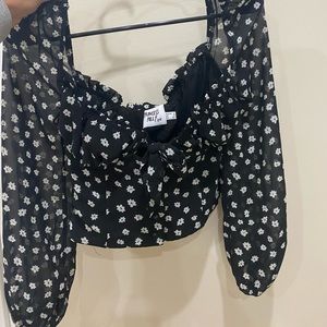 Princess Polly flower top never worn